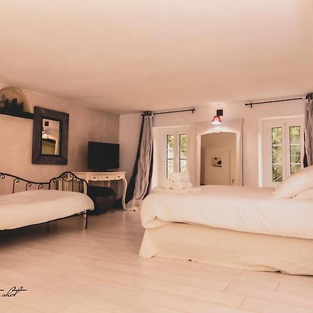 Le Moulin De Pommeuse Bed & Breakfast Exterior photo