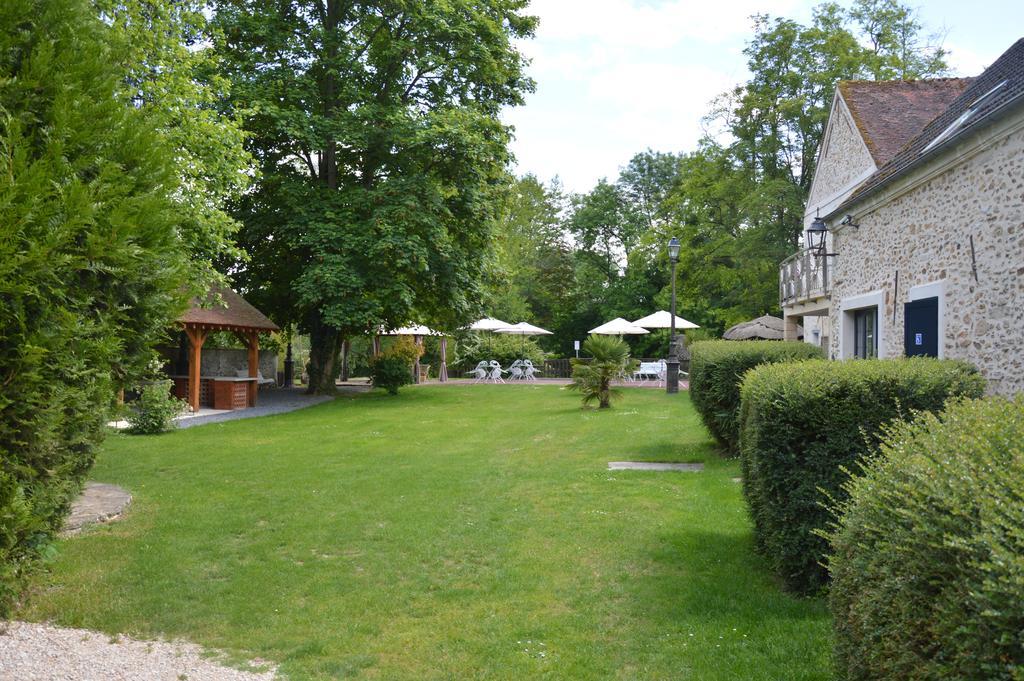 Le Moulin De Pommeuse Bed & Breakfast Exterior photo