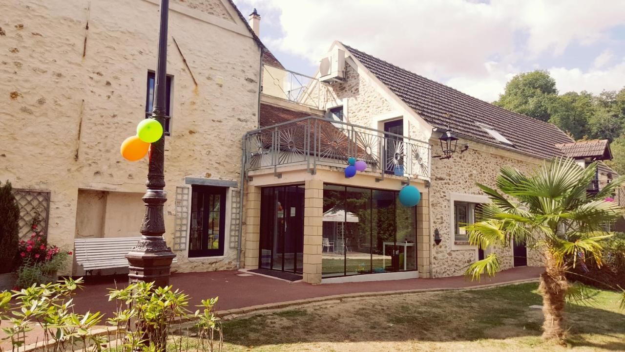 Le Moulin De Pommeuse Bed & Breakfast Exterior photo